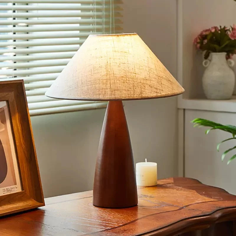 Iron-Made Retro Fabric Desk Lamp Indoor Decor Atmosphere Bedroom Bedside Living Room Tea Room Study Lamp