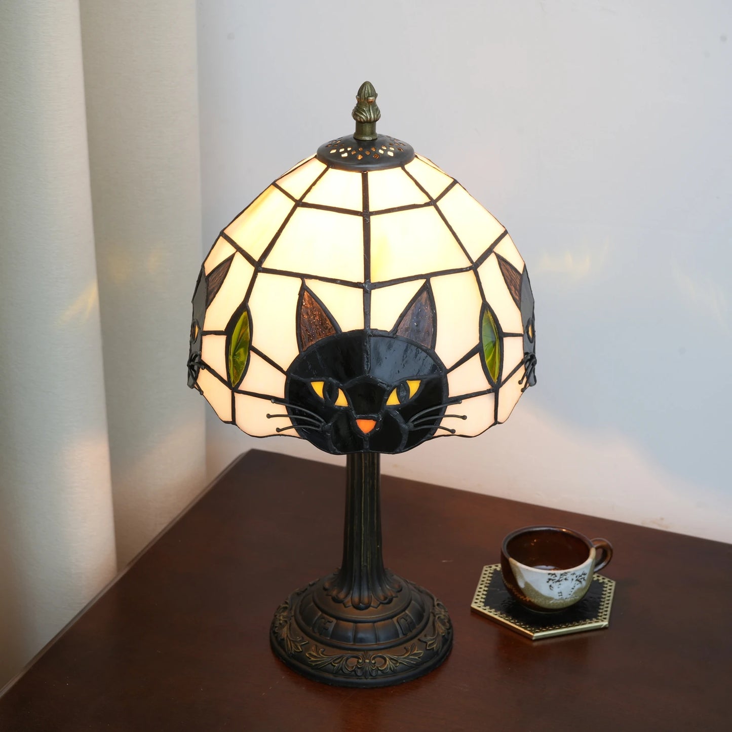 Lampe de chevet chat magique