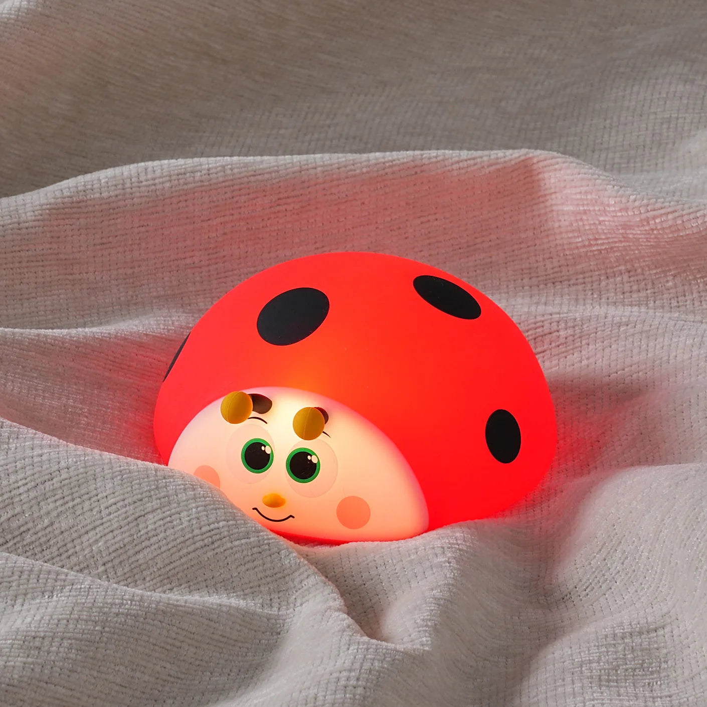 Lampe de chevet coccinelle